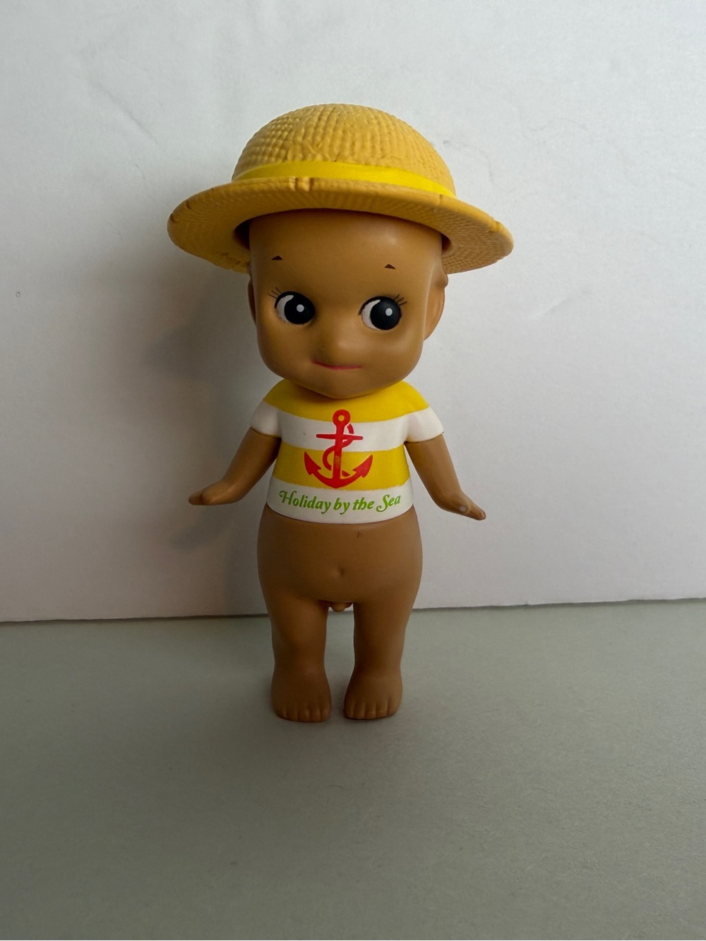 Sonny Angel Authentic Limited Edition 2016 Caribbean Sea Summer Yellow Straw Hat